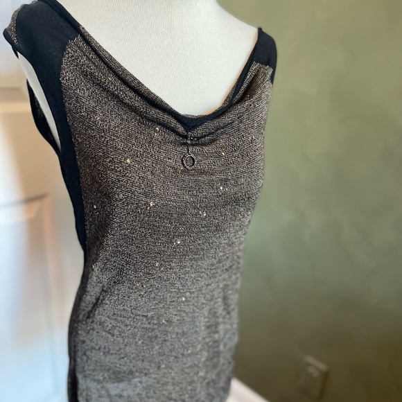 NIC & ZOE gold sequined sleeveless top Size PM - Picture 3 of 8